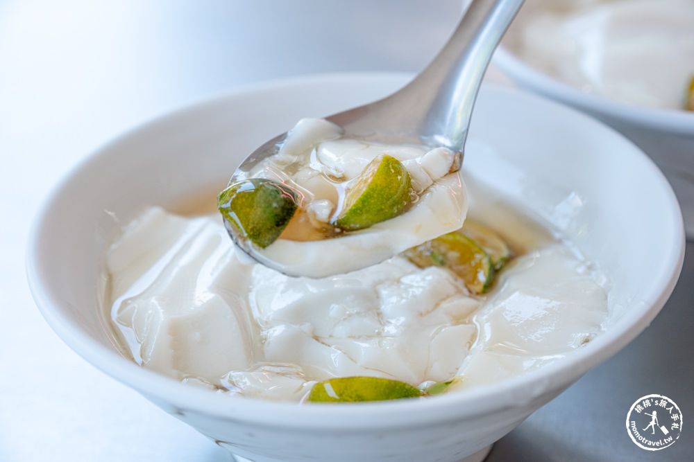 高雄鹽埕美食|鹽埕吳家金桔豆花-百年傳承古早味酸甜好滋味！(菜單價格.營業時間)