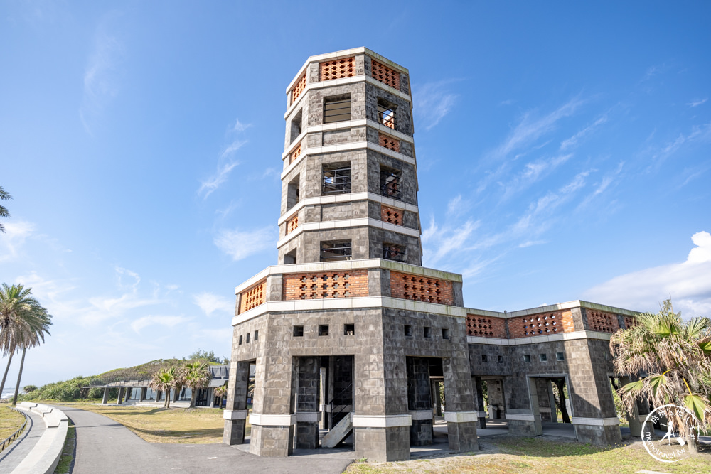 宜蘭頭城景點|頭城濱海森林公園(免門票)|八角樓瞭望台.全新露營區.咖啡廳.一覽龜山島海景|開放時間.交通停車介紹