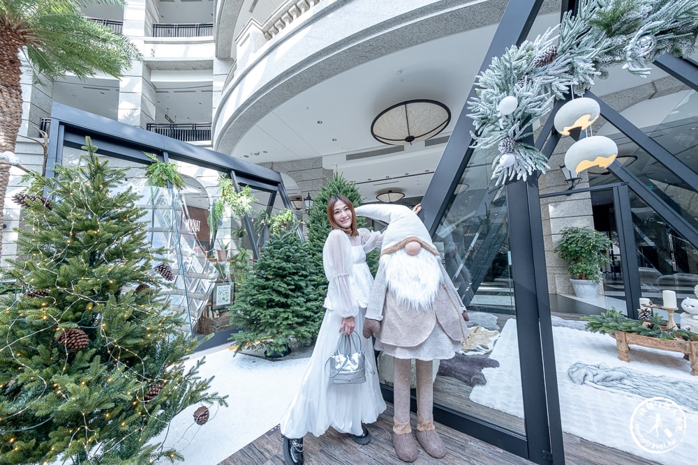 2024聖誕節活動|BELLAVITA 白雪聖誕秘境|浪漫北國雪地湖畔玻璃屋 美拍推薦！