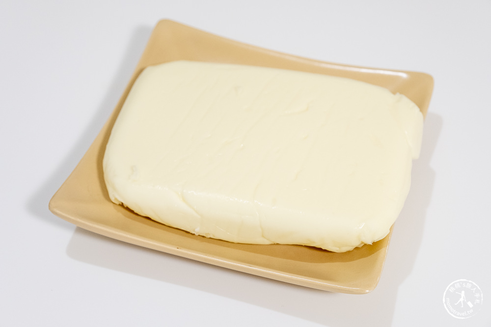 桃桃簡單料理-甜點食譜》鮮奶雪花糕(免烤箱)│在家簡單做甜點，親子甜點DIY製作教學