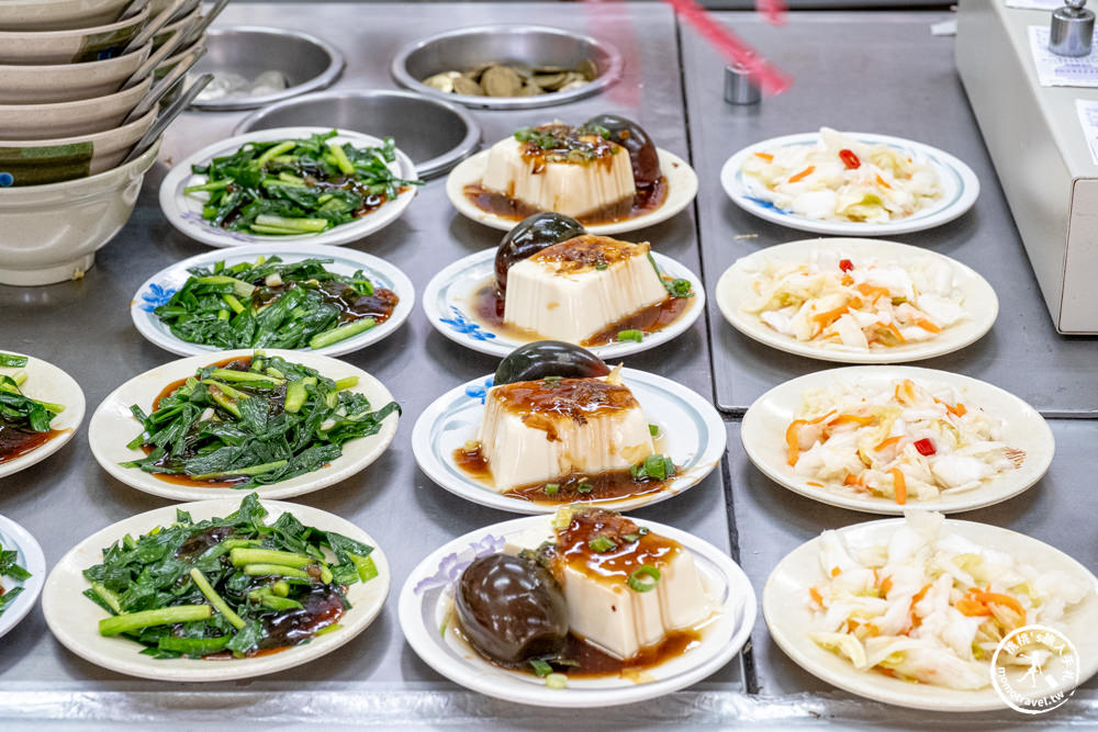 台南麻豆美食|阿蘭碗粿－麻豆碗粿蘭|三代人從小吃到大排隊名店推薦(菜單價格.營業時間)