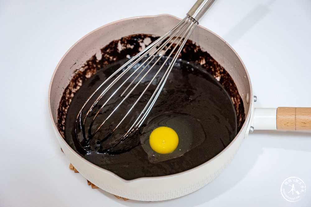 桃桃簡單料理-甜點食譜》巧克力布朗尼蛋糕│在家簡單做甜點,親子甜點DIY作法教學 桃桃簡單料理-甜點食譜》巧克力布朗尼蛋糕│在家簡單做甜點,親子甜點DIY作法教學