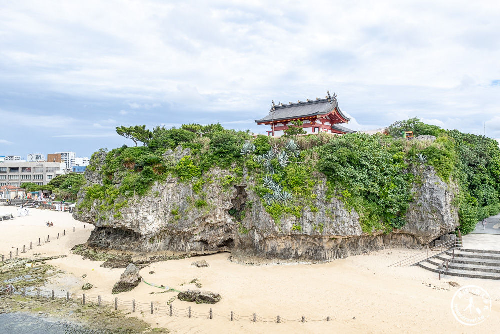 沖繩波上宮散步攻略|交通、御守、御朱印、波之上海灘、私房拍攝點 沖繩波上宮散步攻略|交通、御守、御朱印、波之上海灘、私房拍攝點