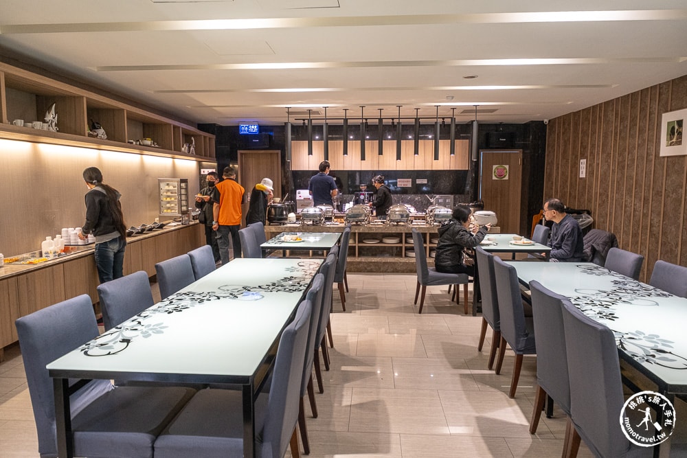 台南東區住宿|皇賓大飯店 推薦平價首選！附免費停車場、早餐，鄰近大東夜市交通超方便