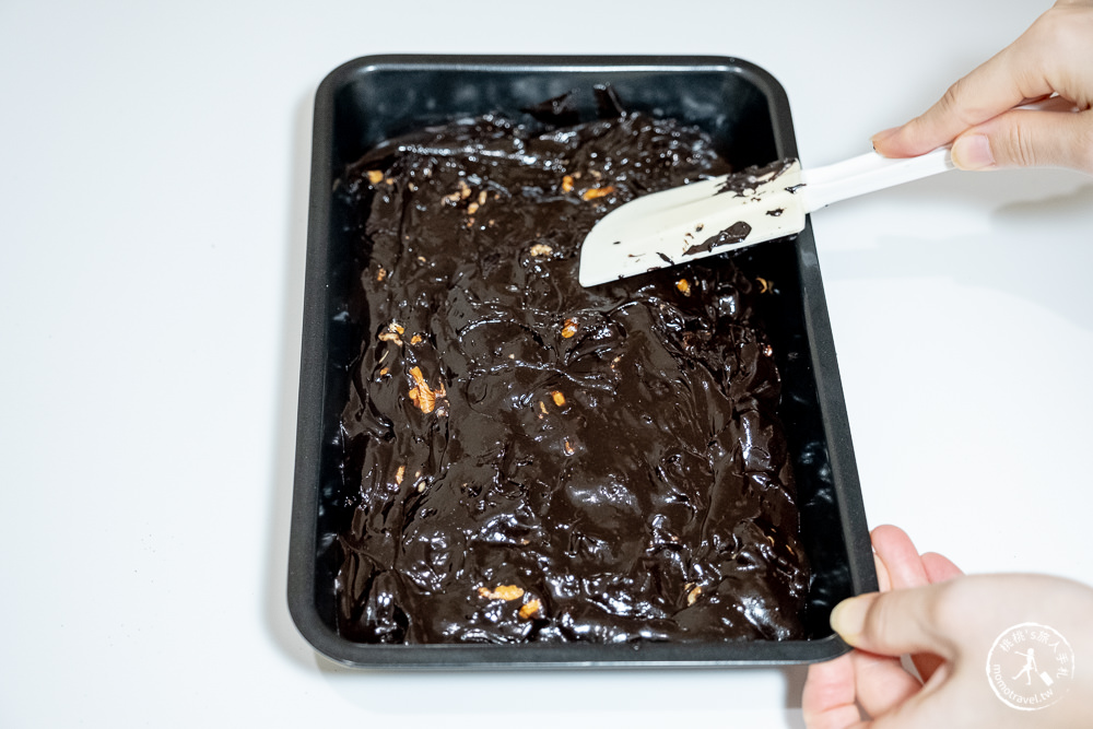 桃桃簡單料理-甜點食譜》巧克力布朗尼蛋糕│在家簡單做甜點,親子甜點DIY作法教學 桃桃簡單料理-甜點食譜》巧克力布朗尼蛋糕│在家簡單做甜點,親子甜點DIY作法教學