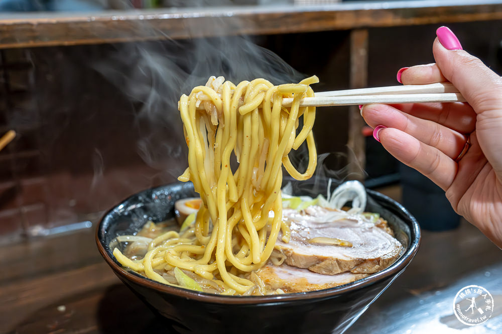 東京池袋美食|麵處花田池袋店-濃厚系味噌拉麵-爆炒蔬菜香氣逼人好吃推薦！(有菜單價格)