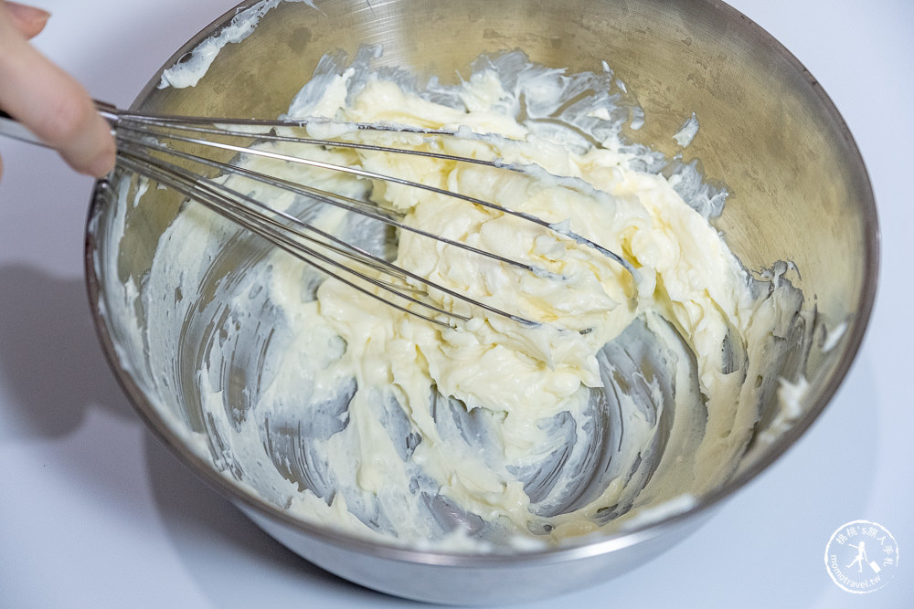 桃桃簡單料理-甜點食譜》巴斯克乳酪蛋糕│在家簡單做甜點，親子甜點DIY作法教學