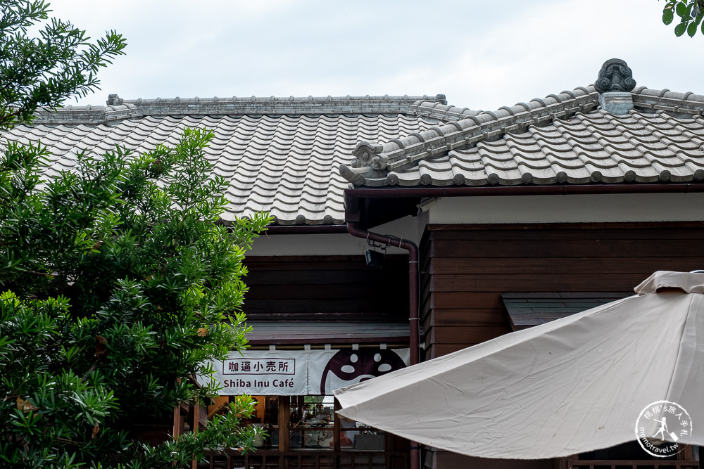 花蓮市區美食》柴犬陪你喝咖啡-咖逼小売所｜檢察長宿舍變身斗宅揀茶舍 (附菜單價格)