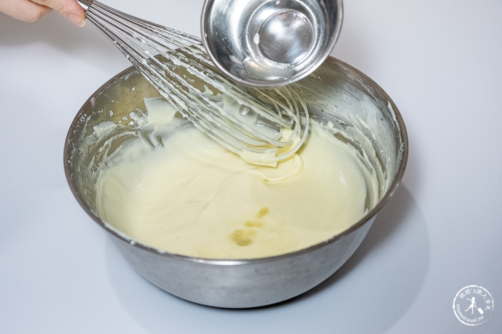 桃桃簡單料理-甜點食譜》巴斯克乳酪蛋糕│在家簡單做甜點，親子甜點DIY作法教學