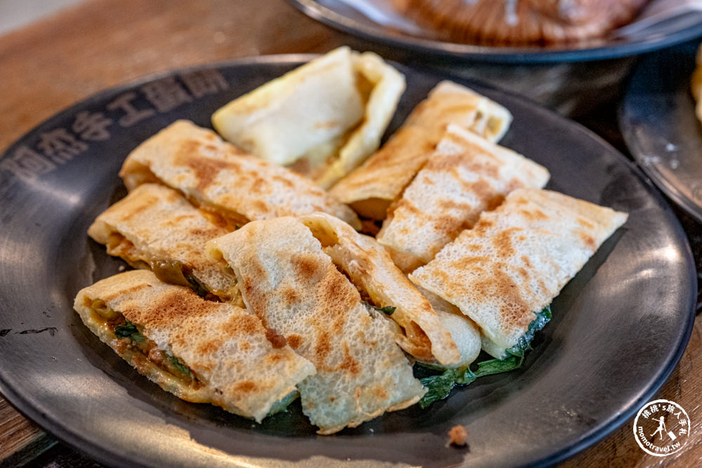 台南南區美食|阿杰手工蛋餅店-超Ｑ彈麵糊蛋餅|國華街五妃街口 人氣排隊早餐店(菜單價格.營業時間)
