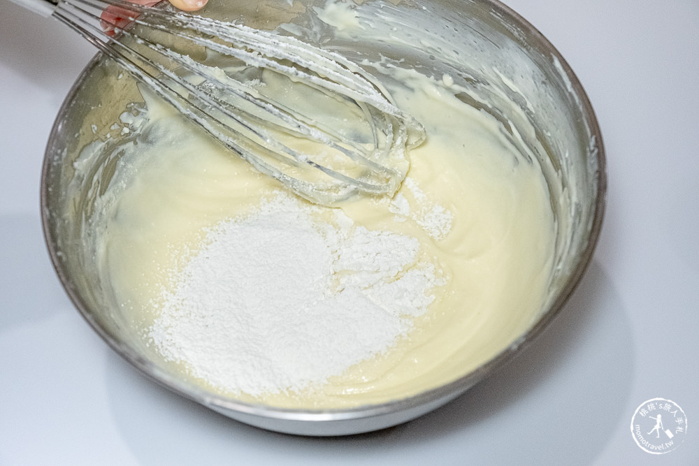 桃桃簡單料理-甜點食譜》巴斯克乳酪蛋糕│在家簡單做甜點，親子甜點DIY作法教學