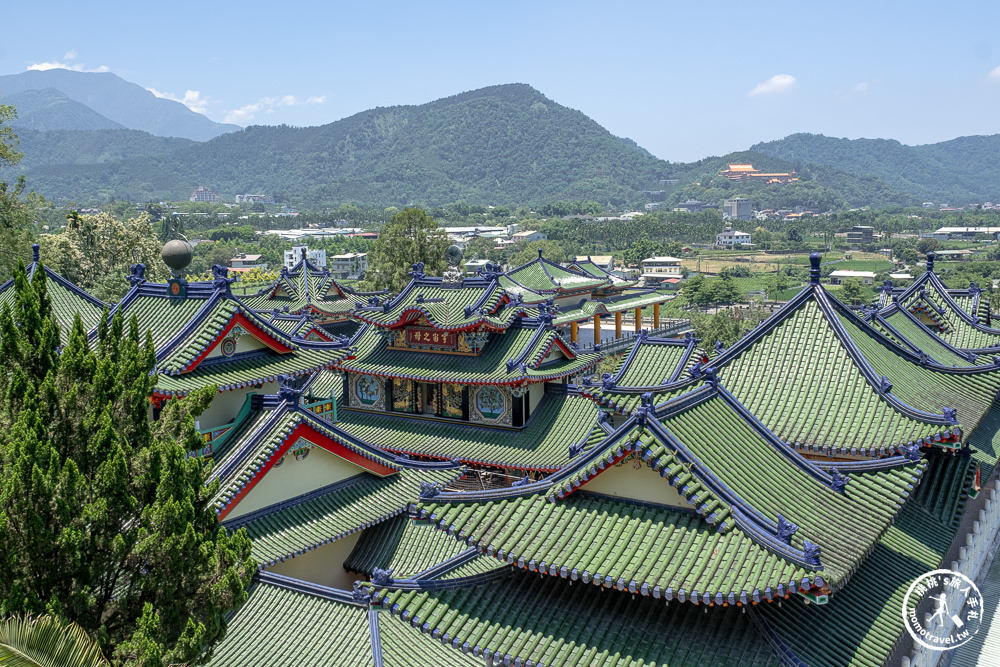 南投埔里景點|寶湖宮天地堂地母廟-山巒環繞的道教聖地|宮殿般青色琉璃瓦媲美韓國青瓦台