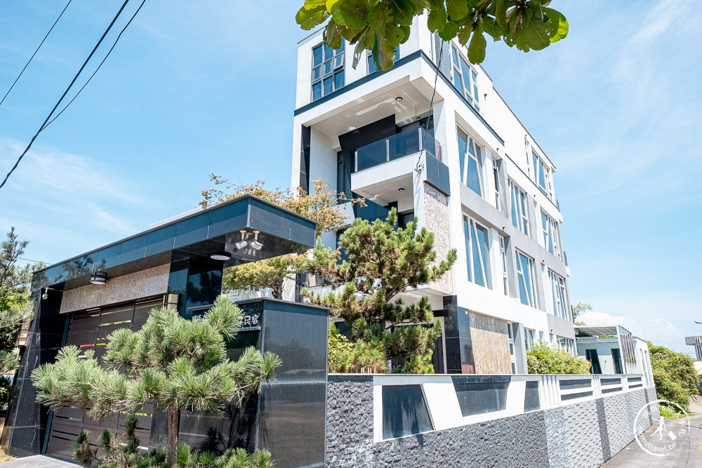 宜蘭五結鄉住宿|麗筑藝術親子民宿|溜滑梯夢幻房型 五間一次全開箱!