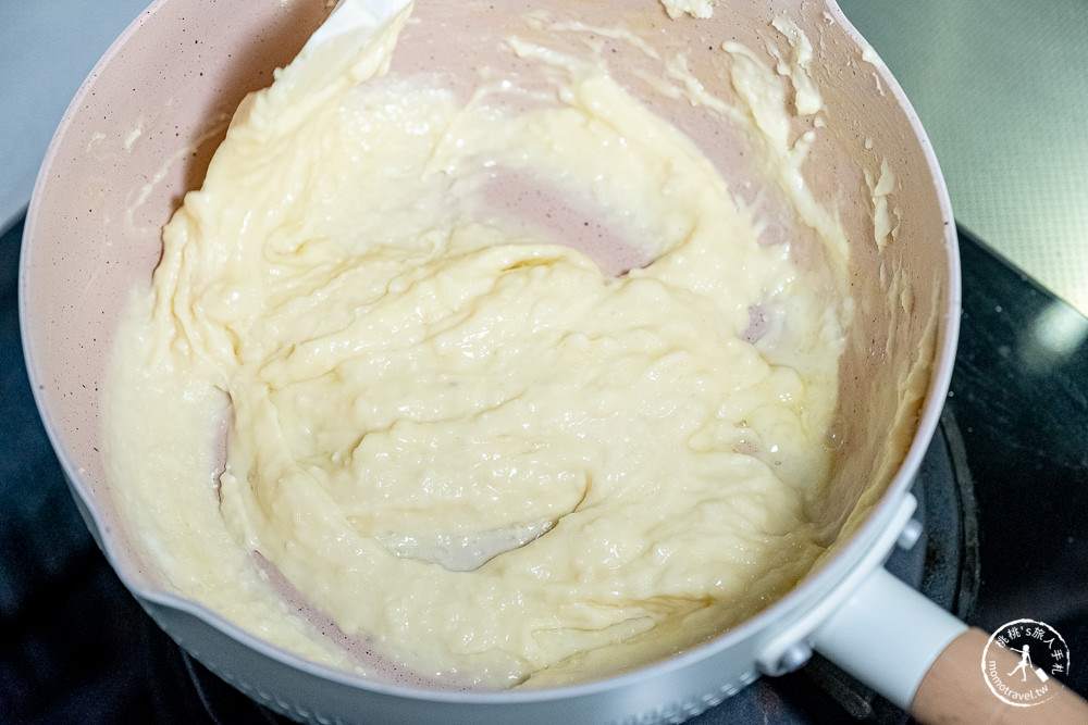 桃桃簡單料理-甜點食譜》起司麻糬QQ球│在家簡單做甜點，親子甜點DIY作法教學