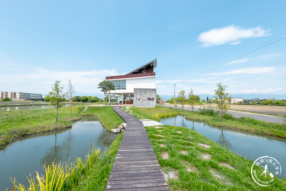 宜蘭冬山景點》烏龜島咖啡點心伴手禮│網美泳池度假風藏田野鄉間