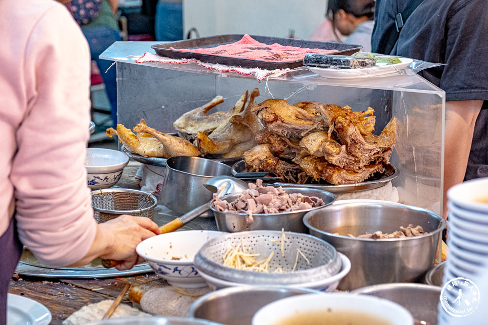 高雄鹽埕美食|鴨肉珍-在地人從小吃到大的65年傳統美味，高雄米其林推薦小吃(營業時間.菜單價格)