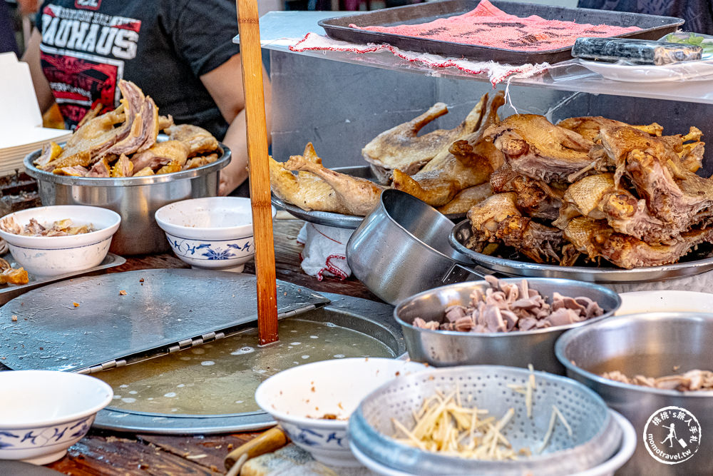 高雄鹽埕美食|鴨肉珍-在地人從小吃到大的65年傳統美味，高雄米其林推薦小吃(營業時間.菜單價格)