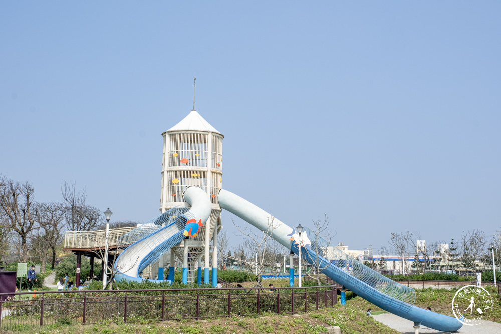 桃園觀音景點|水之丘主題公園 飼料桶溜滑梯|3層樓滑水道等級的刺激遊戲場|特色親子公園推薦