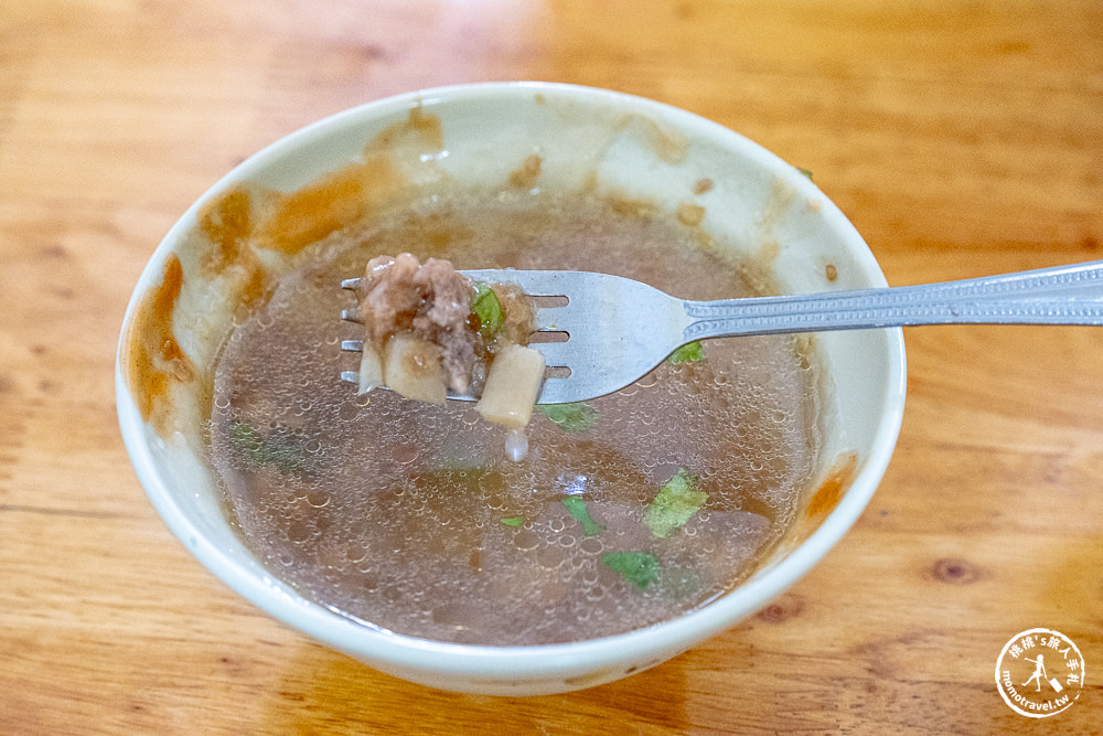 南投埔里美食|阿甲肉圓－在地人都愛的70年老店．揭秘內行吃法(菜單價格.營業時間)