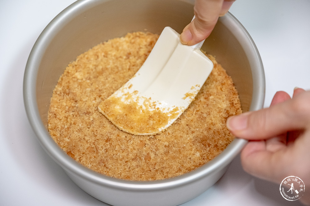 桃桃簡單料理-甜點食譜》芒果乳酪蛋糕(免烤箱)│在家簡單做甜點，親子甜點DIY作法教學