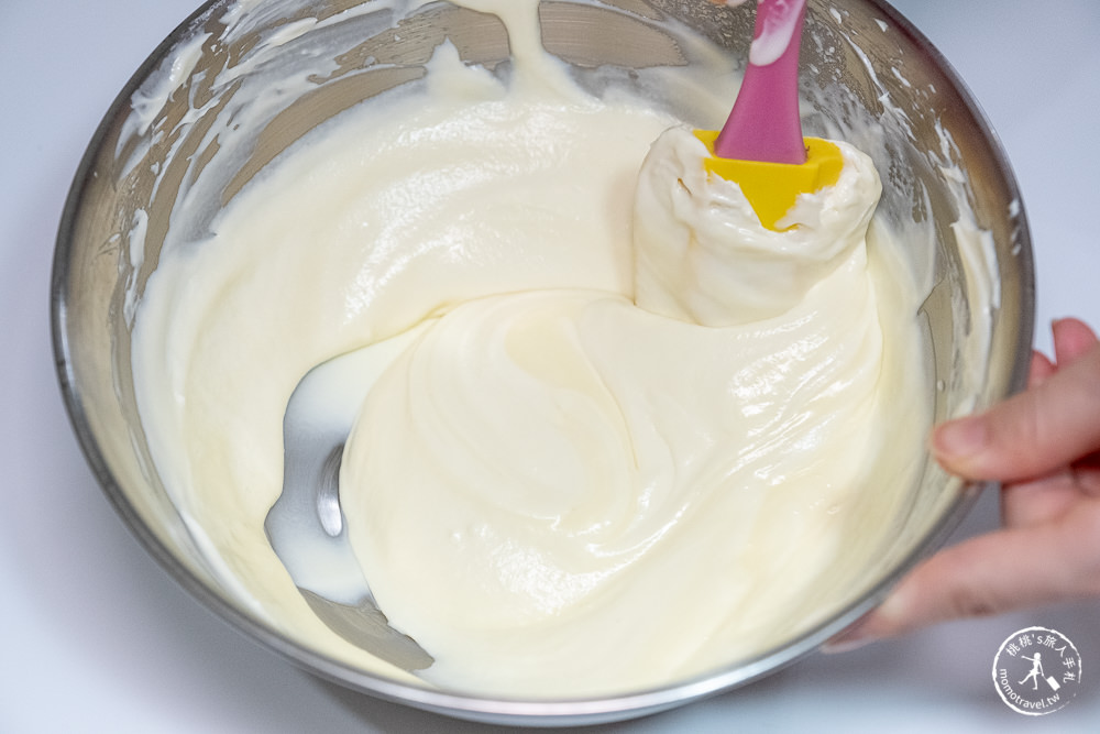 桃桃簡單料理-甜點食譜》芒果乳酪蛋糕(免烤箱)│在家簡單做甜點，親子甜點DIY作法教學