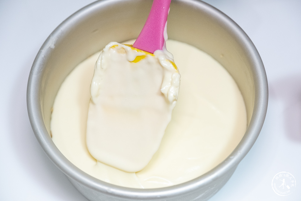 桃桃簡單料理-甜點食譜》芒果乳酪蛋糕(免烤箱)│在家簡單做甜點，親子甜點DIY作法教學
