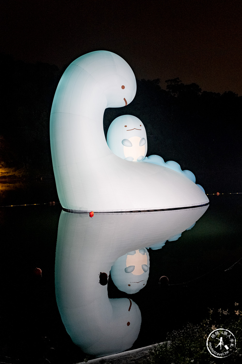 角落生物現身碧潭湖面|角落小夥伴大型水上地景 點燈92天快來拍！