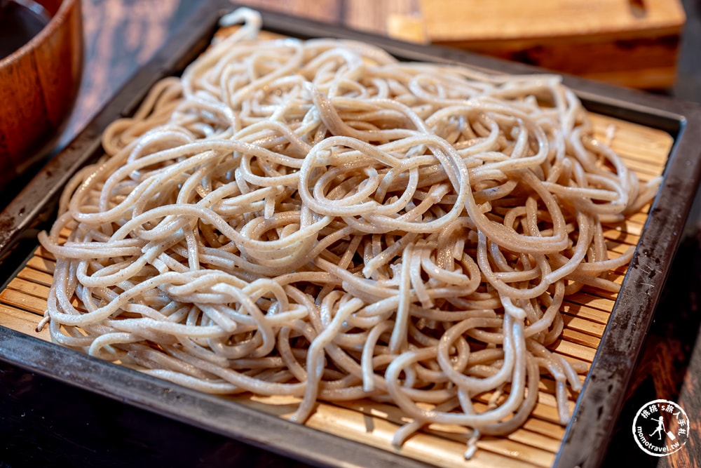 輕井澤美食|川上庵本店－蕎麥麵與酥脆炸蝦天婦羅必吃推薦(交通方式.完整菜單)