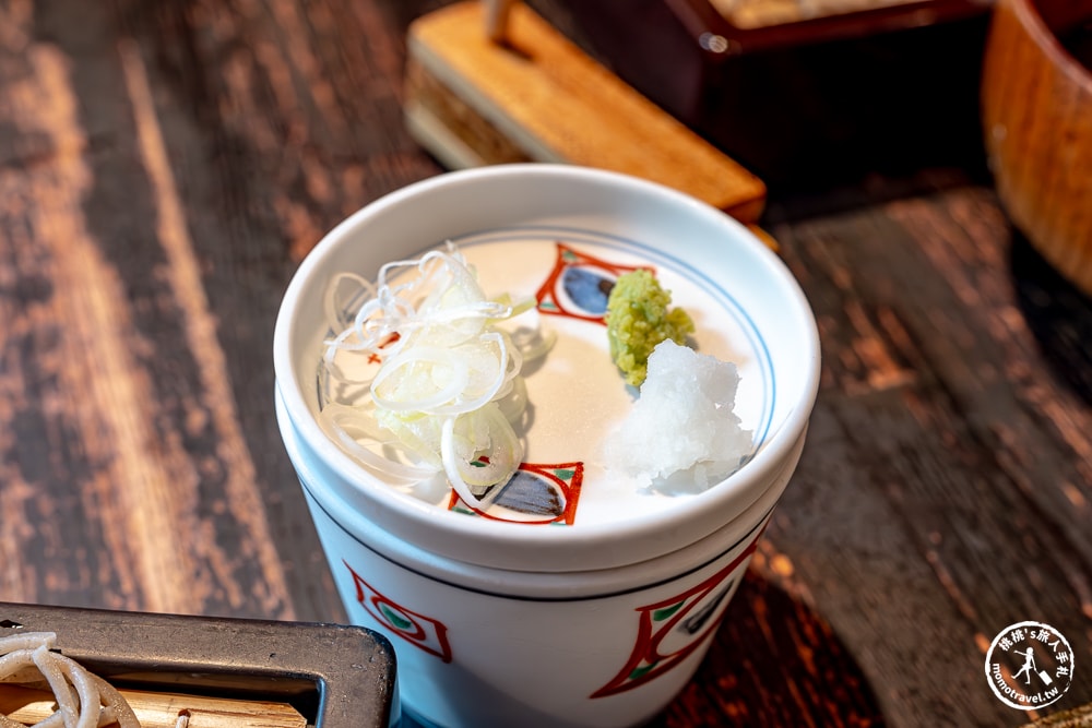 輕井澤美食|川上庵本店－蕎麥麵與酥脆炸蝦天婦羅必吃推薦(交通方式.完整菜單)