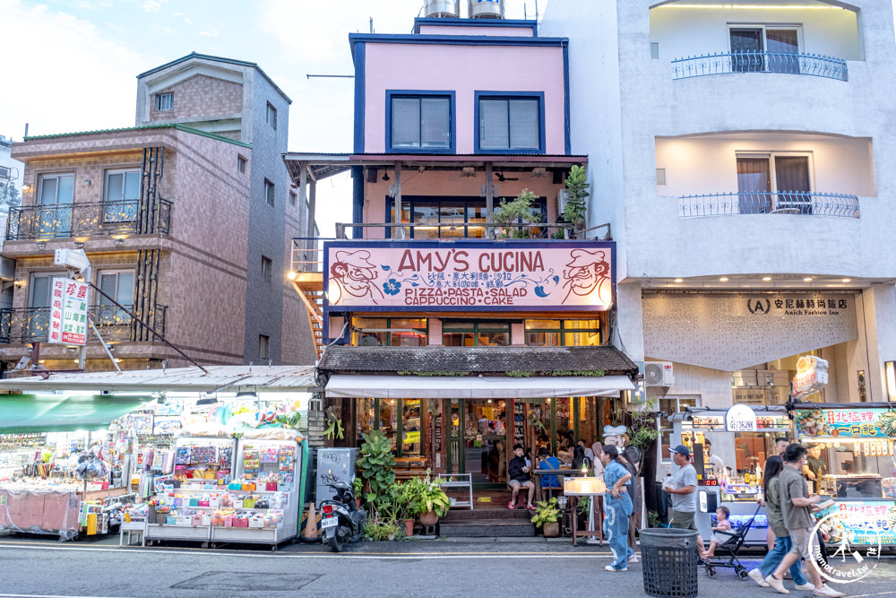 屏東恆春美食|墾丁AMY'S CUCINA 阿美披薩店-墾丁大街上人氣名店|雙色起司披薩好吃必點推薦(菜單價格.營業時間)