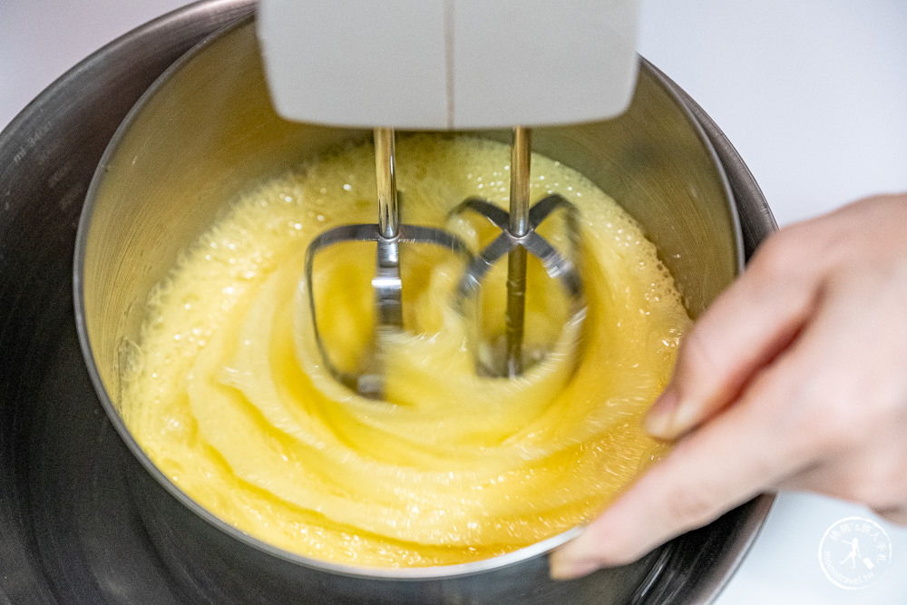 桃桃簡單料理-甜點食譜》古早味蜂蜜小蛋糕│口感綿密 零失敗DIY作法教學