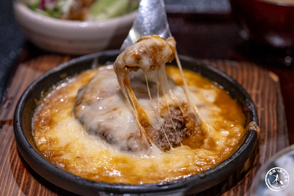 輕井澤美食推薦|村民食堂．輕井澤星野度假村必吃味噌山賊燒，口味評價老實說(交通方式.完整菜單)