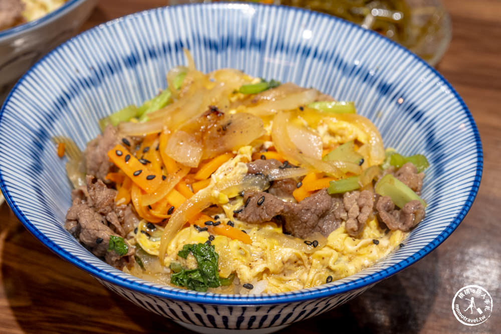 屏東恆春美食|寶順號-恆春老街20年老店牛肉麵飄香|墾丁順遊餐廳推薦(菜單價格.營業時間)