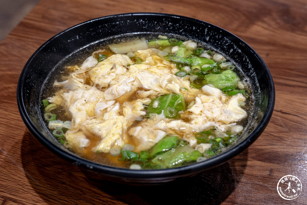 屏東恆春美食|寶順號-恆春老街20年老店牛肉麵飄香|墾丁順遊餐廳推薦(菜單價格.營業時間)