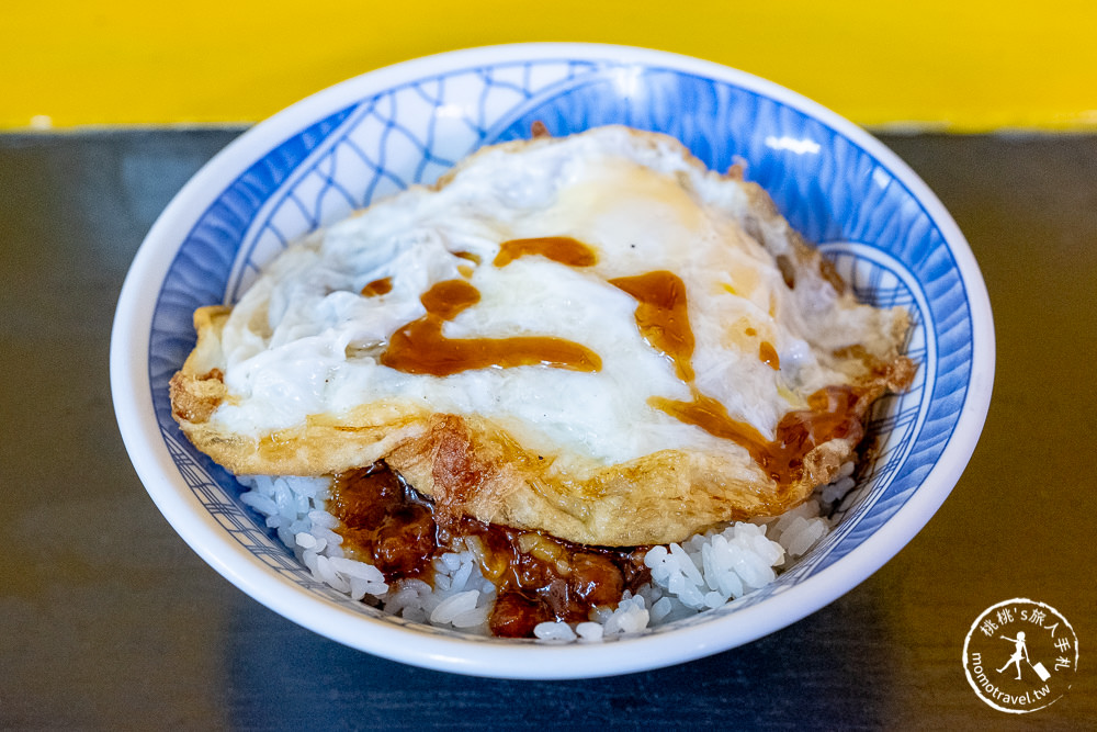 宜蘭五結美食》阿德早午餐│在地人推薦！就是這碗油飯、魯肉飯加蛋