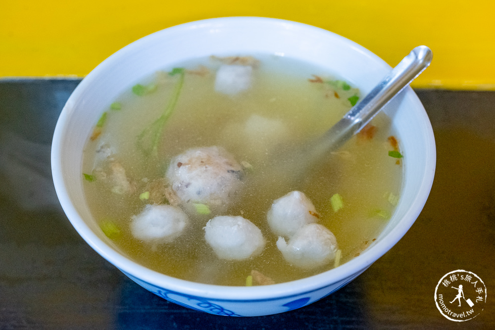 宜蘭五結美食》阿德早午餐│在地人推薦！就是這碗油飯、魯肉飯加蛋