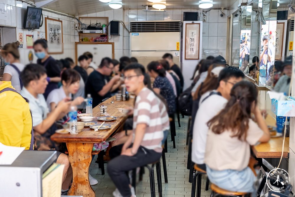 台北西門町美食》天天利美食坊│台北三大滷肉飯之一，日韓觀光客都指定來吃！(菜單價格)