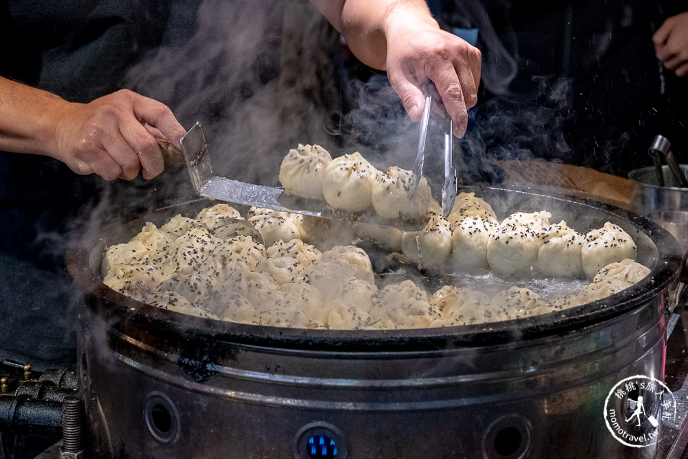 蔬食行動餐車》樹巢Tree Nest│樹巢素食餐車不排隊吃不到! 全台巡迴夜市一小時就秒殺! (每天公布菜單)
