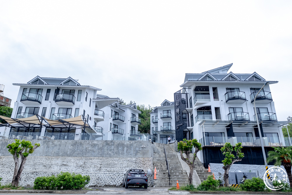 屏東恆春住宿|日和灣居-南灣海灘無敵海景房|墾丁度假首選大面落地窗觀景陽台(房型價格.入住心得)