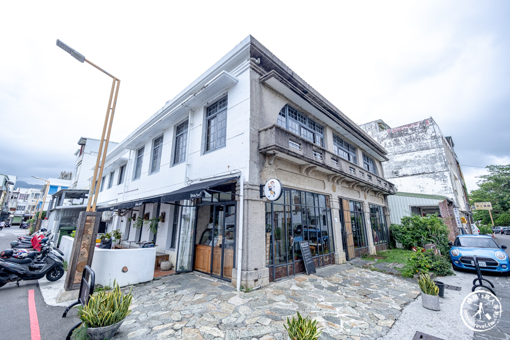 屏東恆春美食|波波廚房-美味義式餐酒館藏老宅|墾丁避暑冷氣餐廳．室內雨天備案推薦(菜單價格.營業時間)