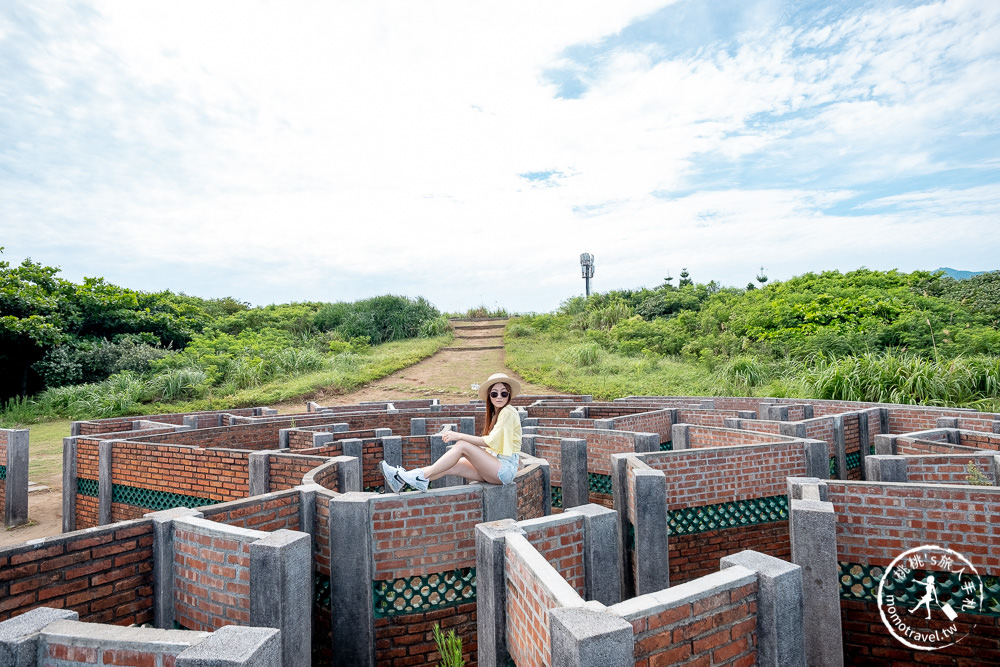 新北石門景點》老梅迷宮│神祕圖騰迷宮藏北海岸富貴角