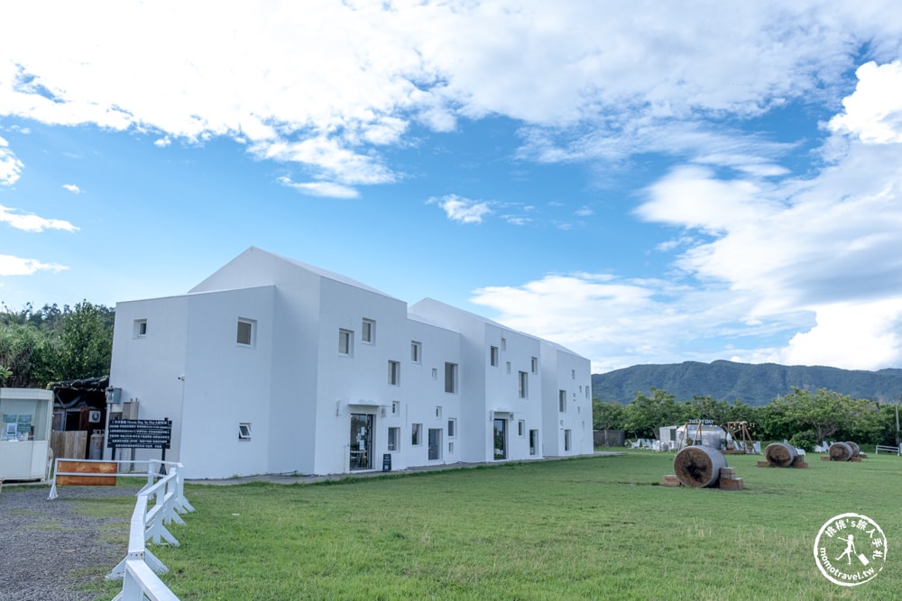 屏東恆春住宿|日日旅海-墾丁海景唯美民宿推薦-在房間內就能看日出(房型價格.入住心得)