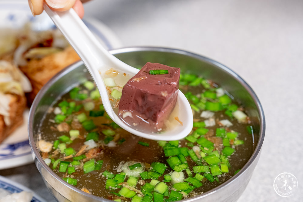 彰化田中美食|田中原橋頭臭豆腐|外酥內嫩完美搭配豬血湯