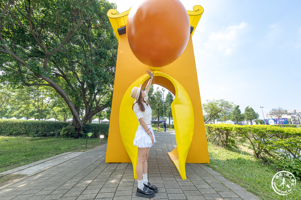走進嘉義的愛麗絲夢境！2025光織影舞 光影藝術展，一場光影與童心的奇幻之旅