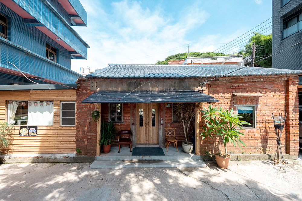 新北金山美食》貪心咖啡館│神秘藏礦港漁村魚路古道旁餐酒館