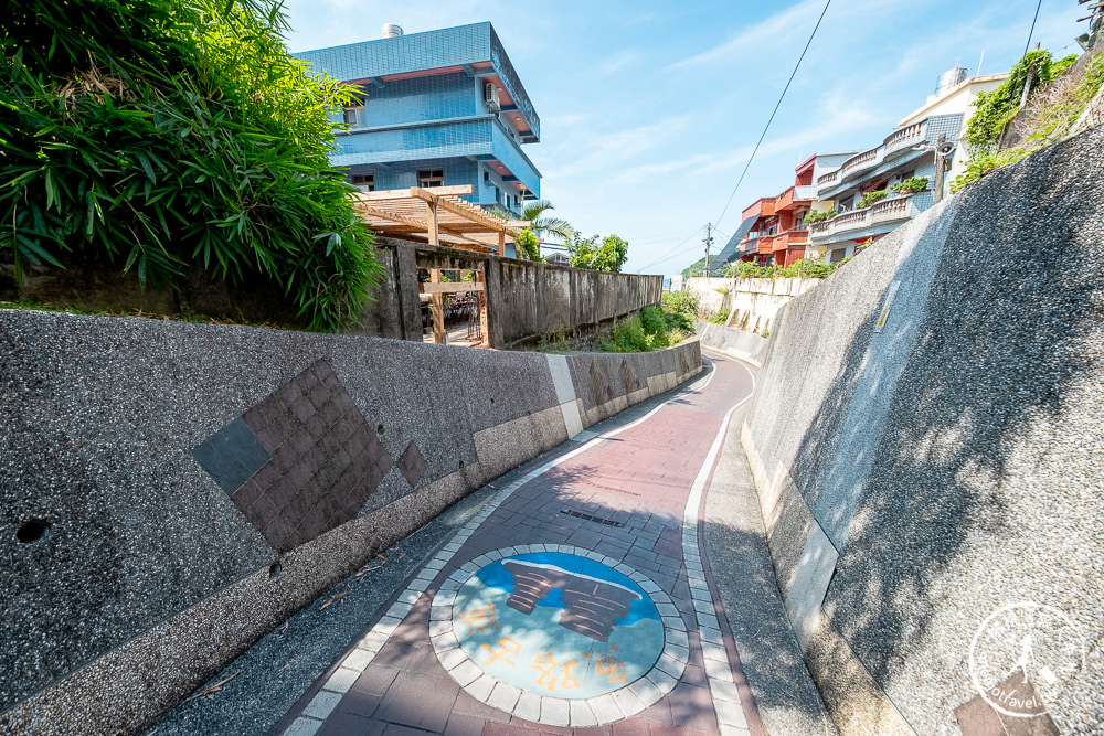 新北金山美食》貪心咖啡館│神秘藏礦港漁村魚路古道旁餐酒館