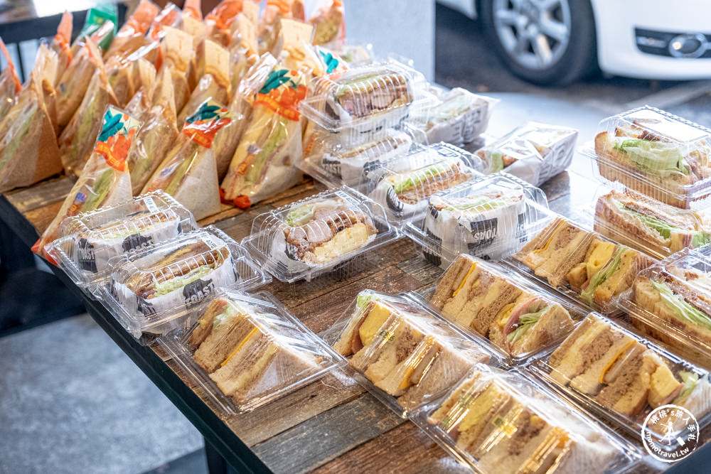 台南中西區美食|吐司吐司早餐專賣店|必吃推薦薯泥起司蛋餅&皮蛋辣菜脯蛋餅(菜單價格.營業時間)