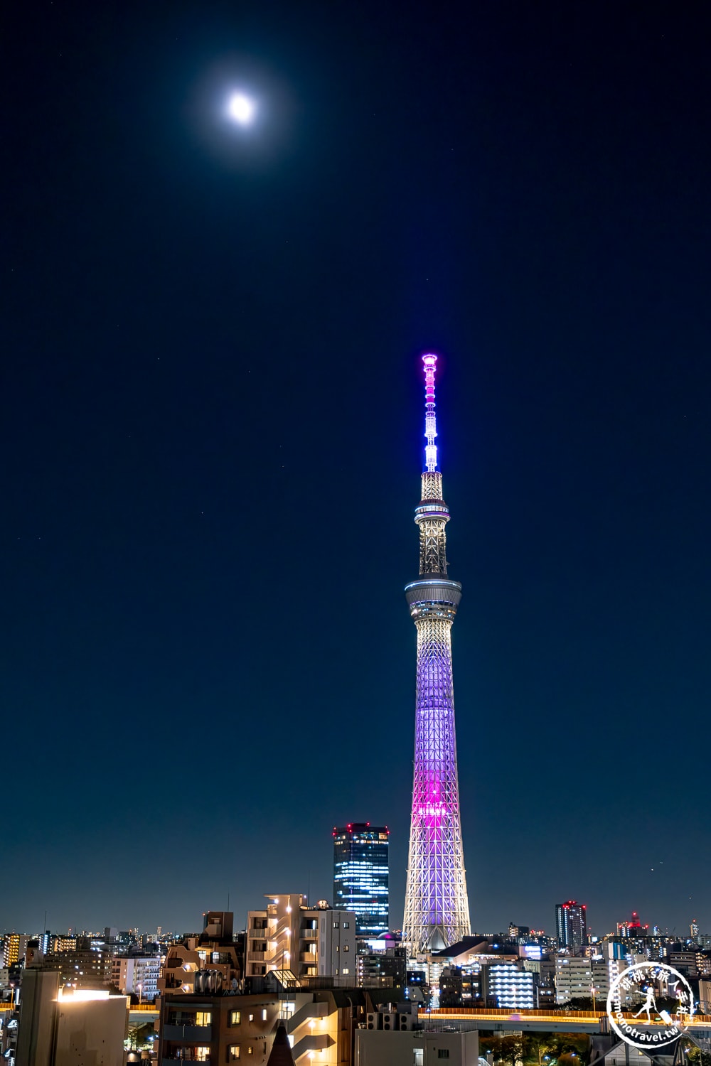 東京淺草住宿|OMO3淺草by星野集團-房內就能看到晴空塔-頂樓觀景台賞淺草寺東京夜景(房型價格.入住心得)