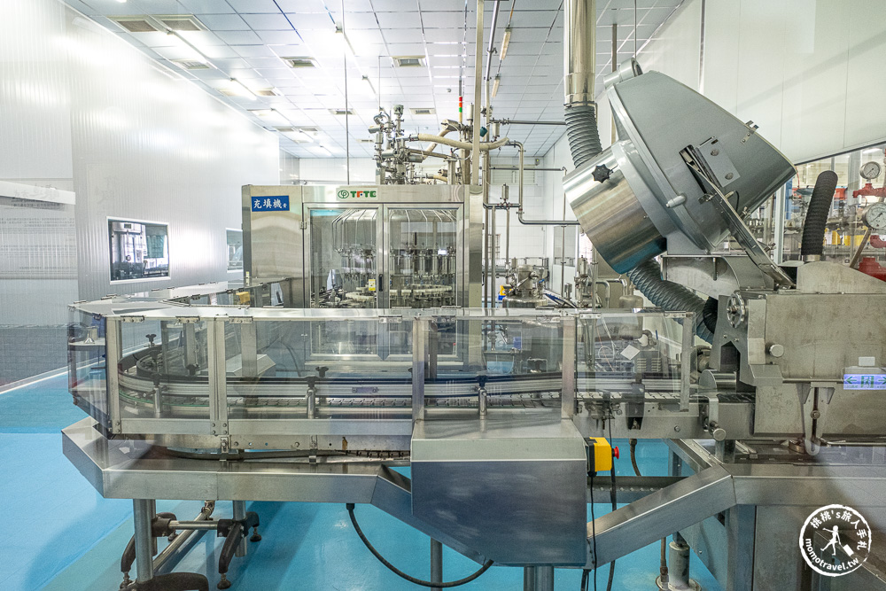 雲林西螺景點|瑞春醬油觀光工廠(免門票)全台最大「2500甕」曬甕場!獨家黑豆醬油冰淇淋必吃推薦 雲林西螺景點|瑞春醬油觀光工廠(免門票)全台最大「2500甕」曬甕場!獨家黑豆醬油冰淇淋必吃推薦