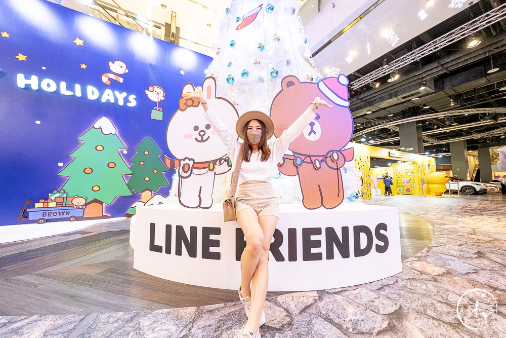 2021聖誕節活動》台茂購物中心-LINE主題裝飾-熊大與兔兔的小鎮派對│聖誕樹.活動時間.交通停車介紹